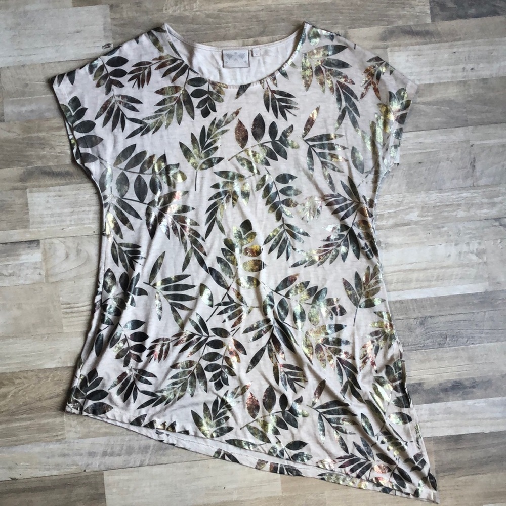 Dantelle Womens Tee Shirt Asymmetrical Metallic Leaves Lightweight Tan Size M